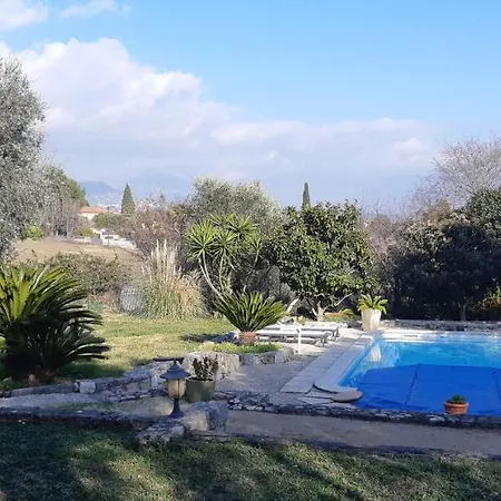 La Bastide Grassinque Guest house